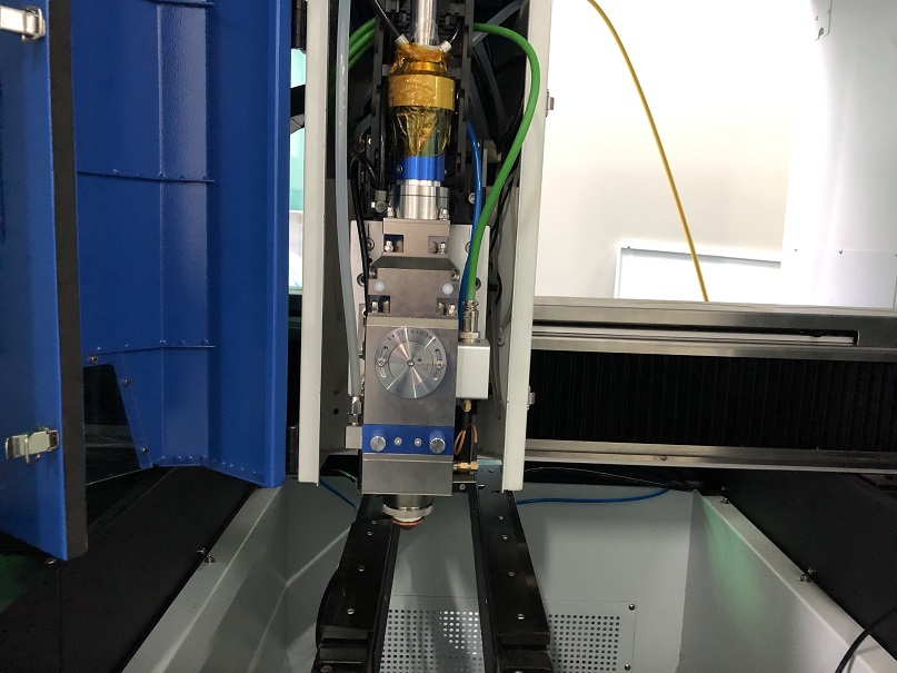 High precision  jewelry cutting machine